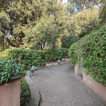 Casa Del Koala Al Gemelli Hospital Apartment